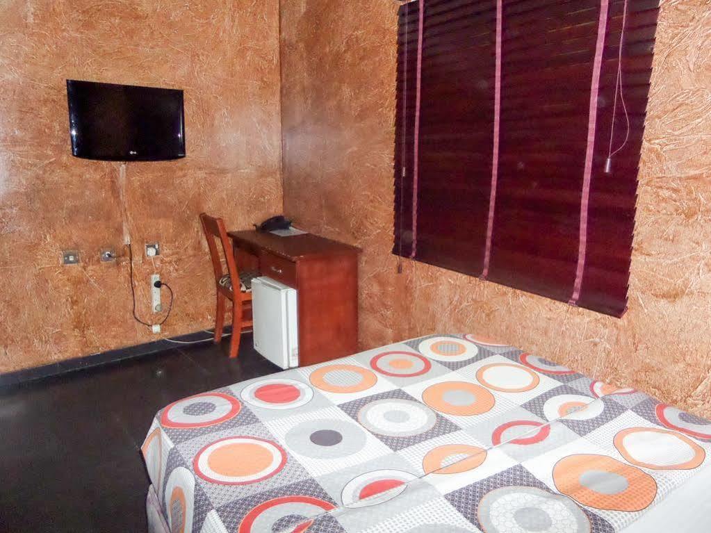 Suit Las Caracas Лагос Екстериор снимка